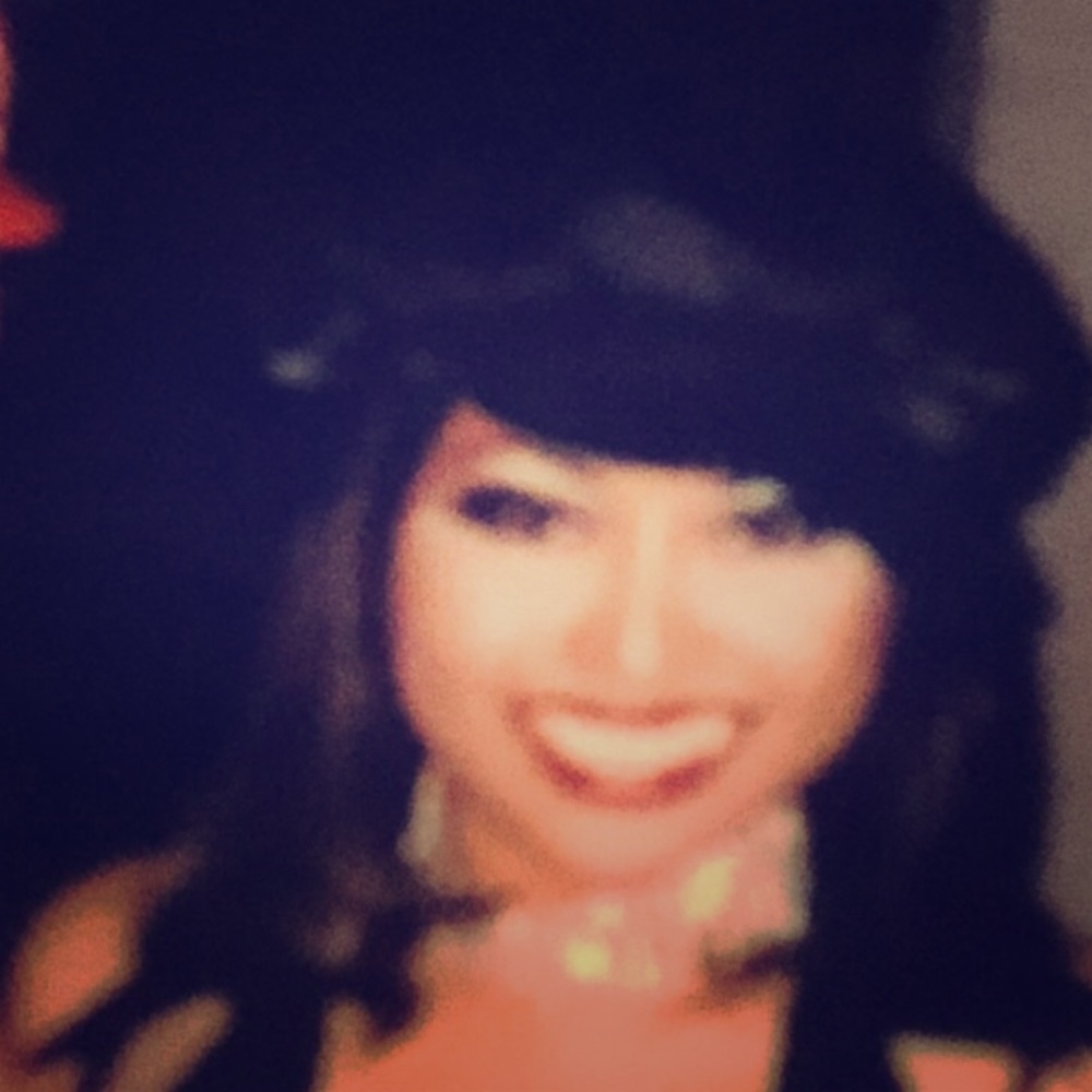 Aloha ladies come check out my closet . Sale offer